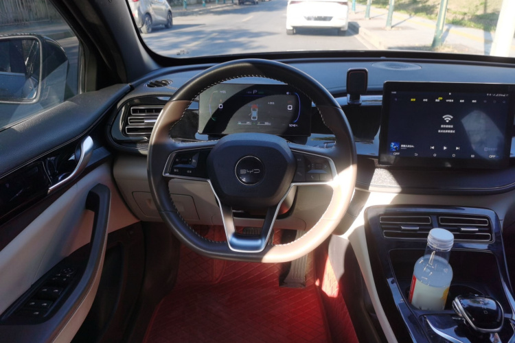 比亚迪 秦PLUS 2023款 冠军版 DM-i 55KM领先型局部细节13