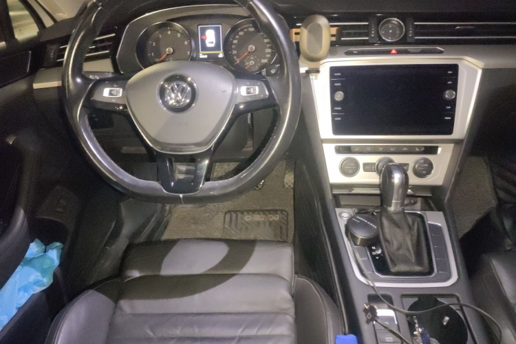 大众 蔚揽 2018款 380TSI 两驱舒行版中控内饰13