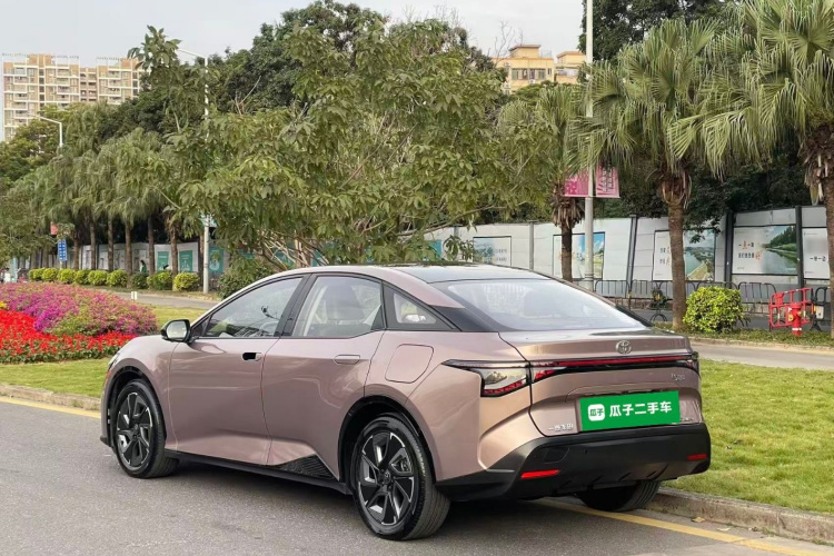 丰田bZ3 2023款 616km 长续航Premium车身外观6003