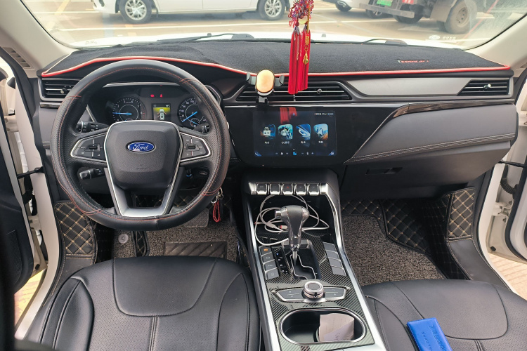 福特 领界 2019款 EcoBoost 145 CVT铂领型 国VI中控内饰12
