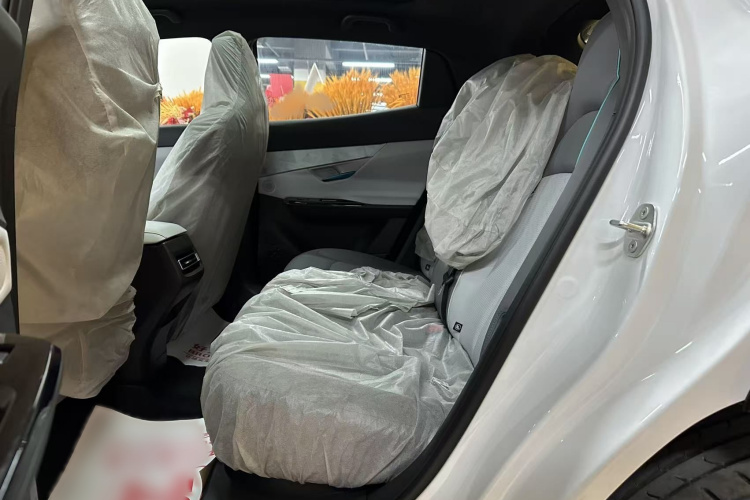 长安UNI-T 2023款 第二代 1.5T 尊贵型中控内饰7003