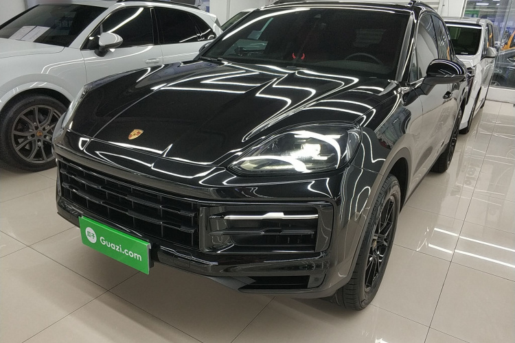 保时捷 2024款 Cayenne 3.0T车身外观1