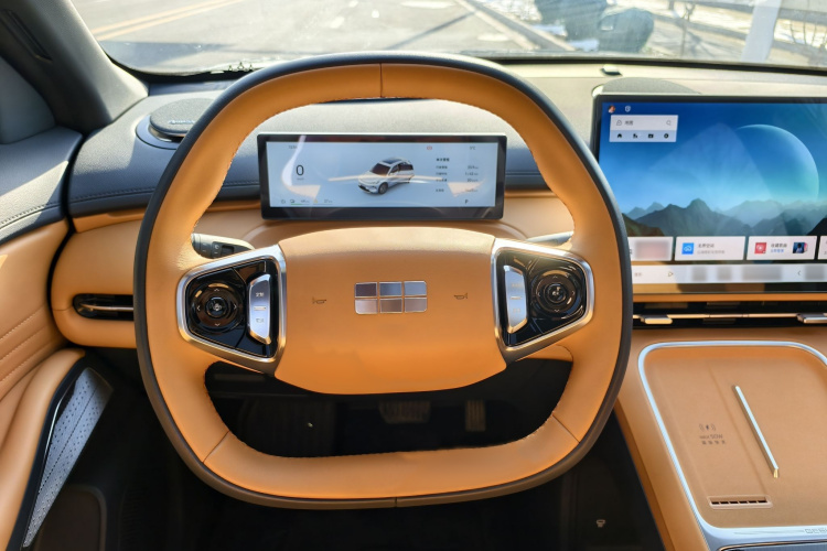 吉利银河 银河星舰7 EM-i 2025款 120km 探索+版局部细节13