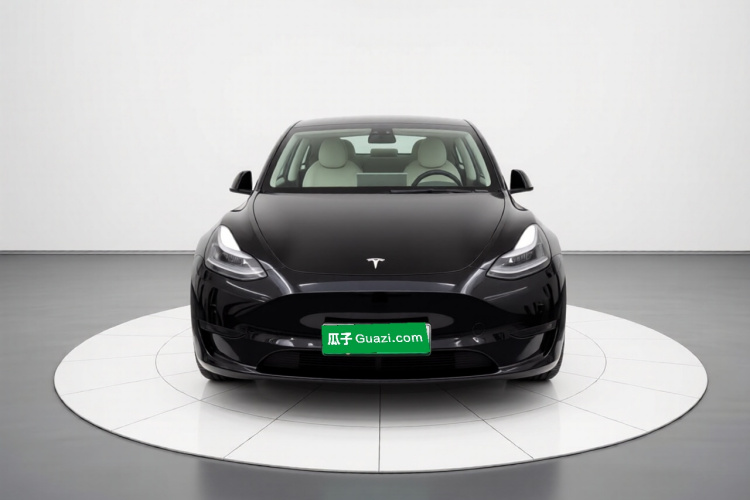 特斯拉 Model Y 2022款 改款 后轮驱动版车身外观2