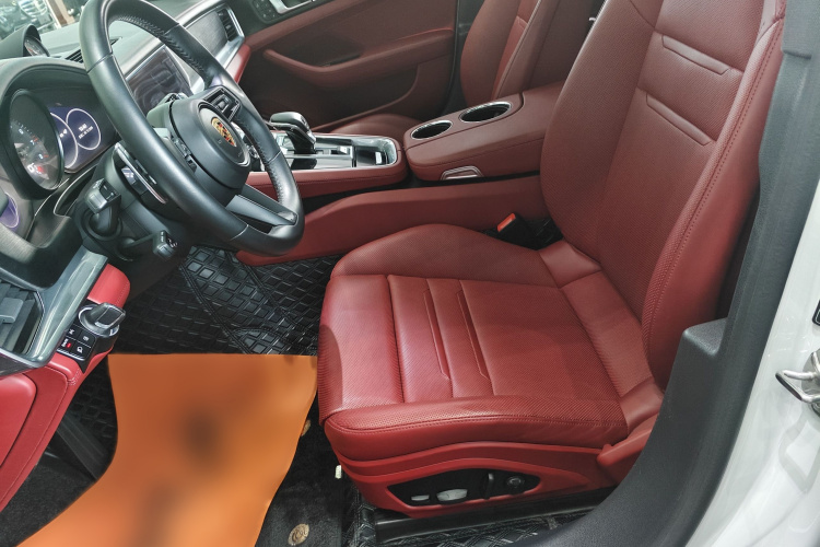 保时捷 2023款 Panamera 4 行政加长铂金版 2.9T局部细节19