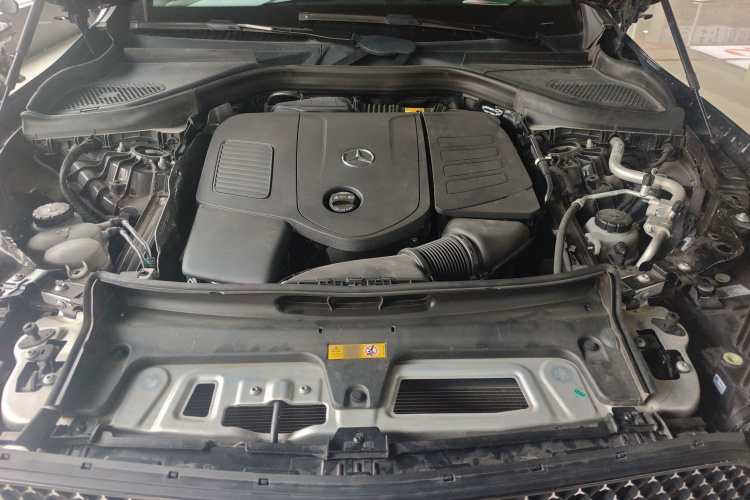 奔驰GLC 2023款 GLC 260 L 4MATIC 豪华型 5座局部细节24