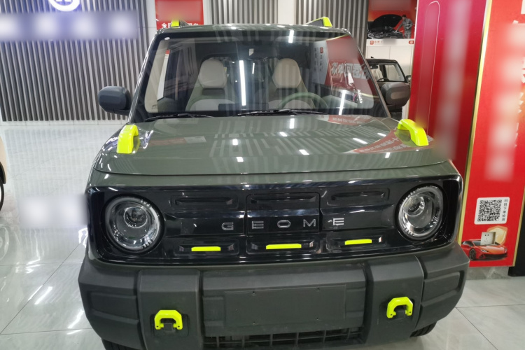 吉利银河 2025款 210km 熊猫骑士车身外观2