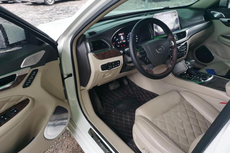 广汽传祺 传祺GA8 2016款 320T 豪华版中控内饰20