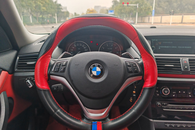 宝马X1 2014款 xDrive20i 运动设计套装局部细节13