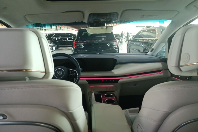 别克GL8新能源 2024款  陆尊 奢享版 7座中控内饰12