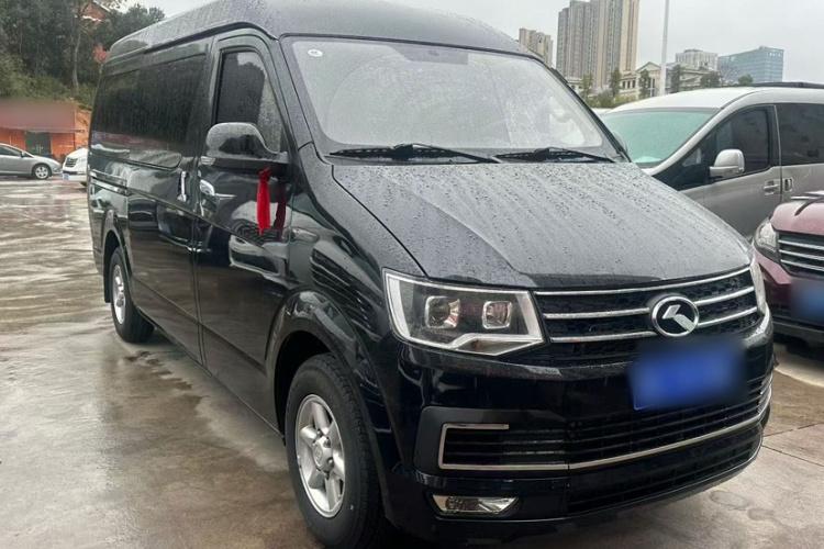 金龙 凯锐浩克 2022款 2.0L途悦舒适9座高顶1TZS车身外观6002