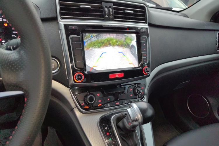 哈弗H6 2017款 红标 运动版 1.5T 自动两驱豪华型局部细节16