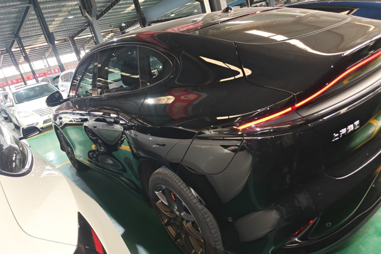 智己汽车 智己LS6 2023款 Max 标准版车身外观6003