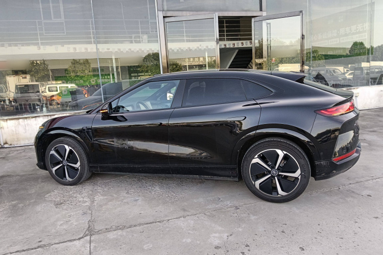 比亚迪 宋L EV 2025款 智驾版 662km 激光雷达卓越型车身外观6003