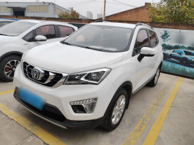 长安CS15 2016款 1.5L 自动豪华版