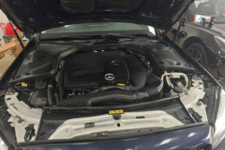 奔驰C级 2019款 改款 C 260 L 运动版局部细节24