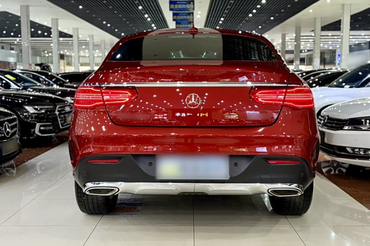 奔驰GLE轿跑 2015款 GLE 320 4MATIC 轿跑SUV车身外观6003