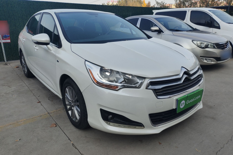 雪铁龙C4L 2014款 1.8L 智驱版 自动劲享型车身外观3