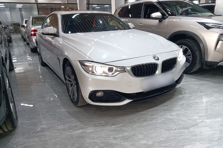 宝马4系 2014款 428i  xDrive Gran Coupe 设计套装型车身外观3