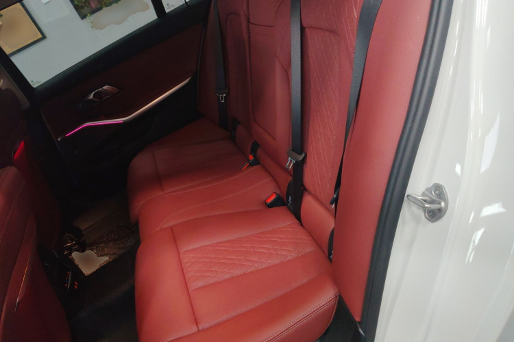 宝马3系 2025款 330Li M运动曜夜套装中控内饰21