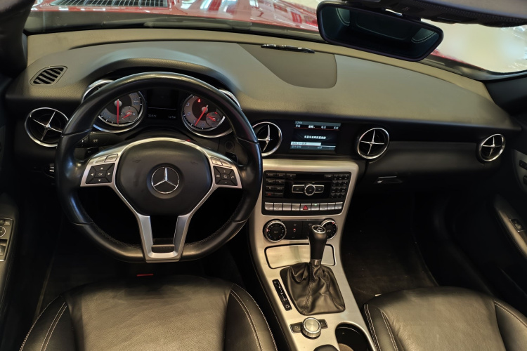 奔驰SLK级 2011款 SLK 200 时尚型中控内饰7002