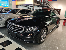 奔驰E级 2020款 改款 E 300 L 运动时尚型