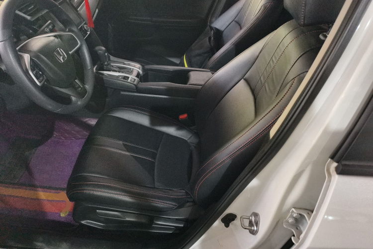 本田 思域 2019款 180TURBO CVT尚动版 国V中控内饰19