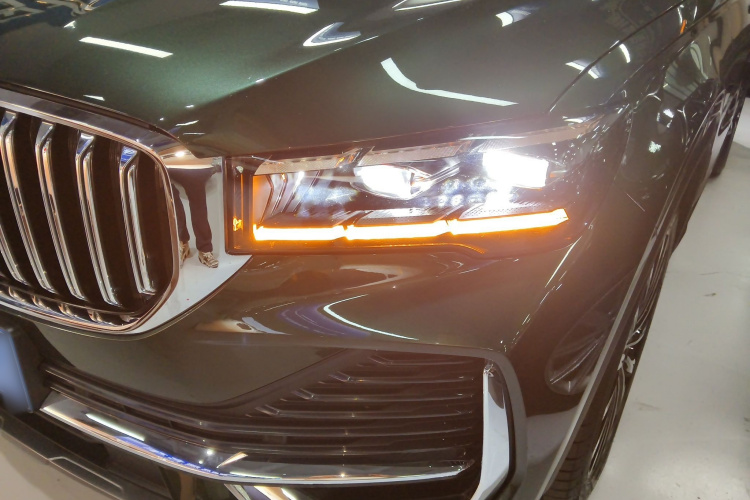 吉利汽车 星越L 2025款 东方曜 2.0TD 自动四驱望月版局部细节36