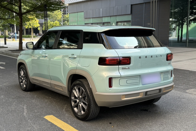 吉利汽车 吉利icon 2020款 1.5TD i5车身外观6003