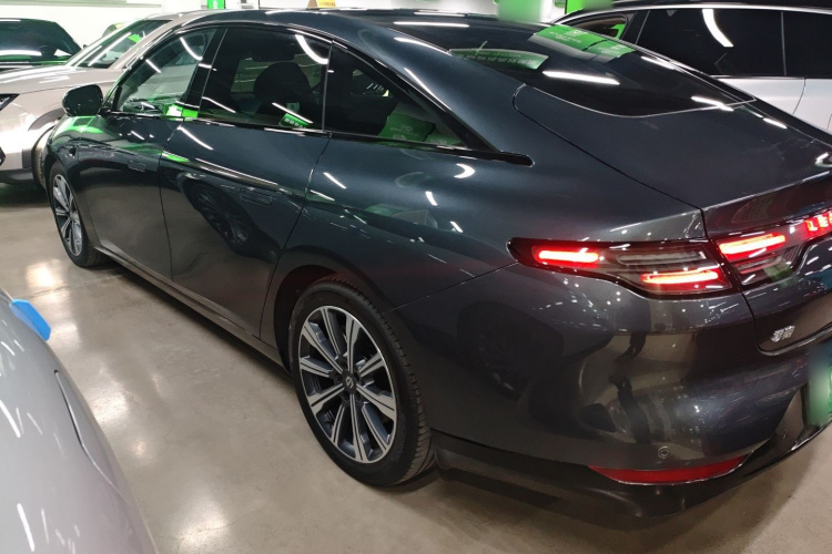 零跑汽车 零跑C01 2023款 606舒享版车身外观4