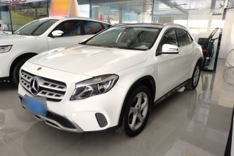 奔驰GLA 2017款 GLA 200 动感型