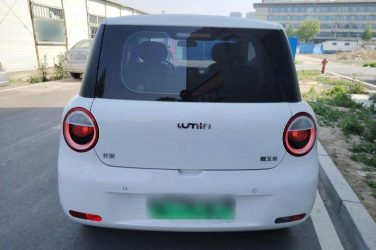 长安Lumin 2022款 155km 清甜款车身外观6004