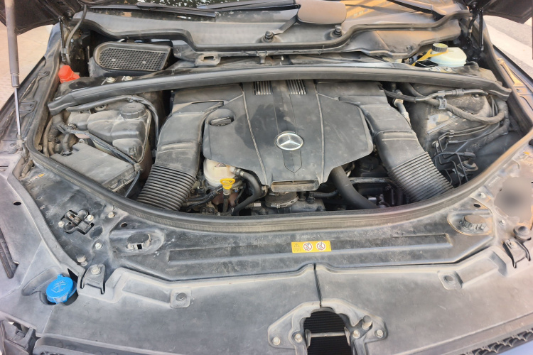 奔驰R级 2017款 R 320 4MATIC 商务型臻藏版局部细节24