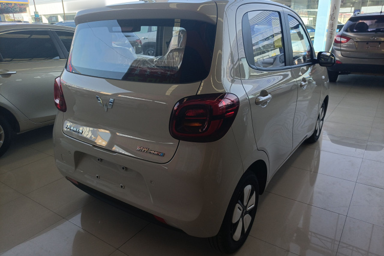 五菱汽车 宏光MINIEV 2025款 四门版 进阶款车身外观6005