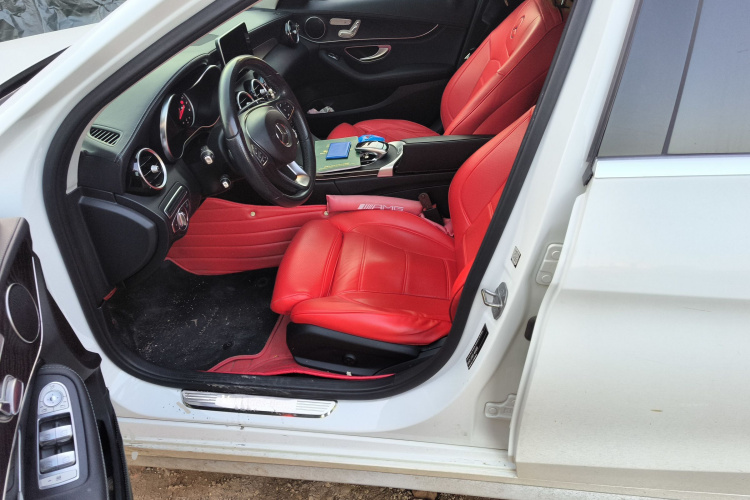 奔驰C级 2017款 改款 C 200 L 运动版中控内饰19