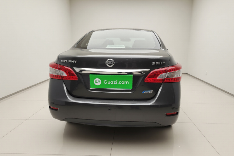 日产 轩逸 2014款 1.6XV CVT尊享版车身外观6