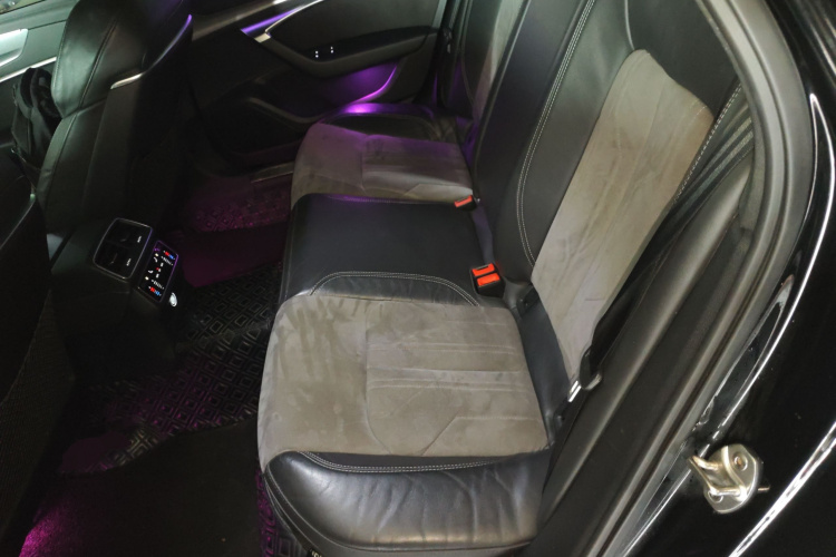 奥迪A6L 2019款 45 TFSI 臻选动感型中控内饰7004