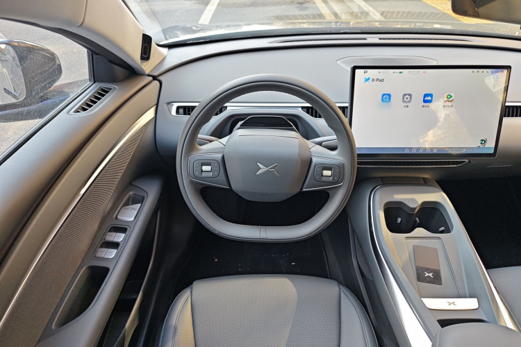 小鹏MONA M03 2025款 600 超长续航 Max中控内饰13