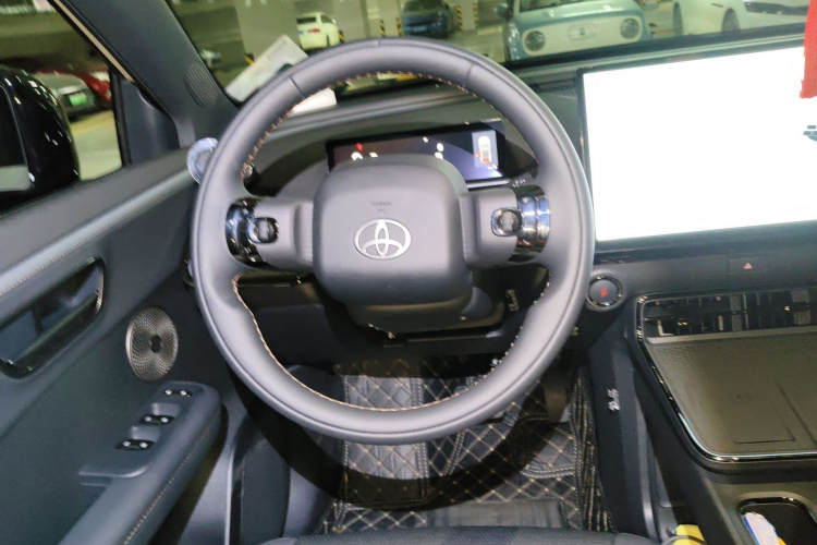 丰田 铂智3X 2025款 520 Pro中控内饰13