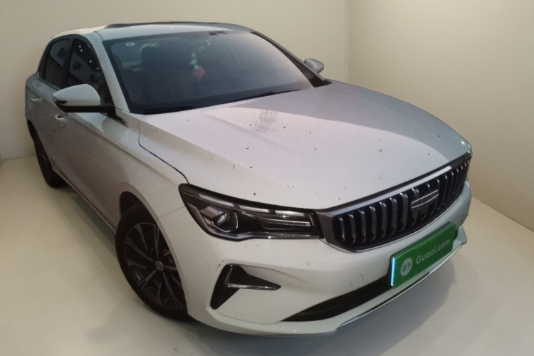 吉利汽车 帝豪 2025款 第4代 1.5L CVT旗舰型车身外观3