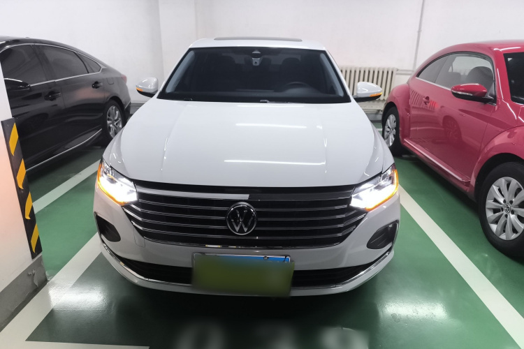 大众 朗逸 2024款 1.5L 自动满逸版车身外观2