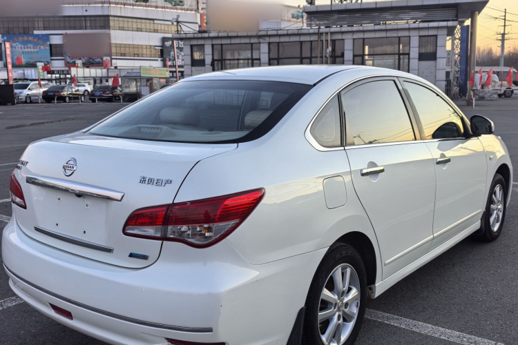 日产 轩逸 2016款 经典 1.6XE 手动领先版车身外观6006