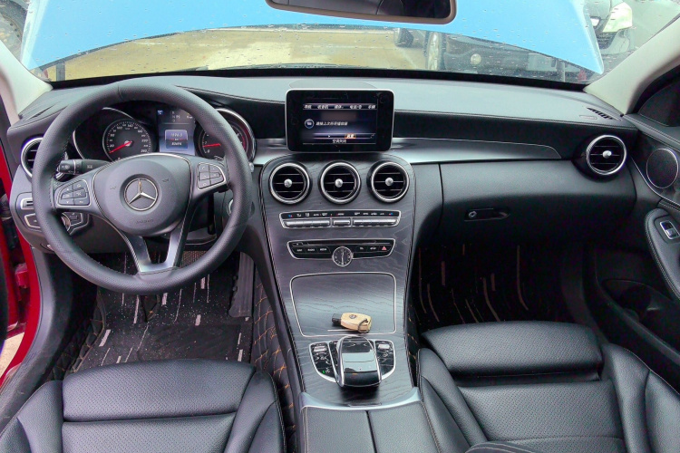 奔驰C级 2016款 C 200 L 运动型中控内饰12