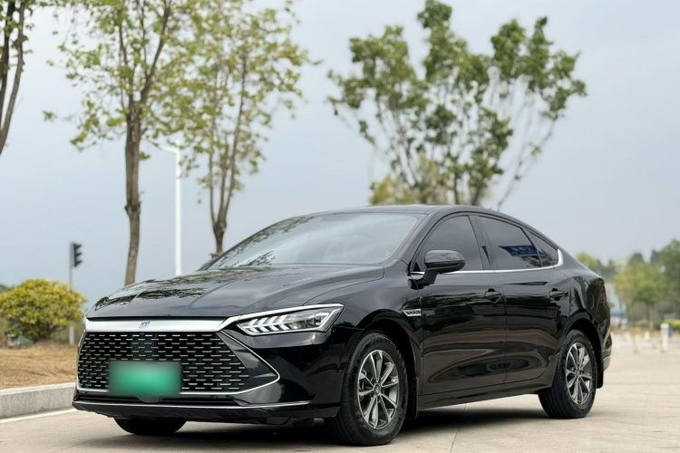 比亚迪 秦PLUS 2023款 冠军版 DM-i 55KM领先型局部细节36