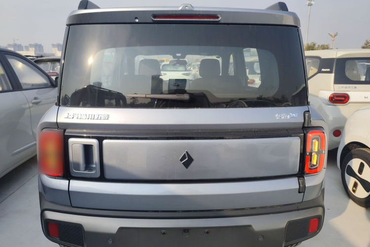 宝骏悦也Plus 2026款 301km旗舰版车身外观6004