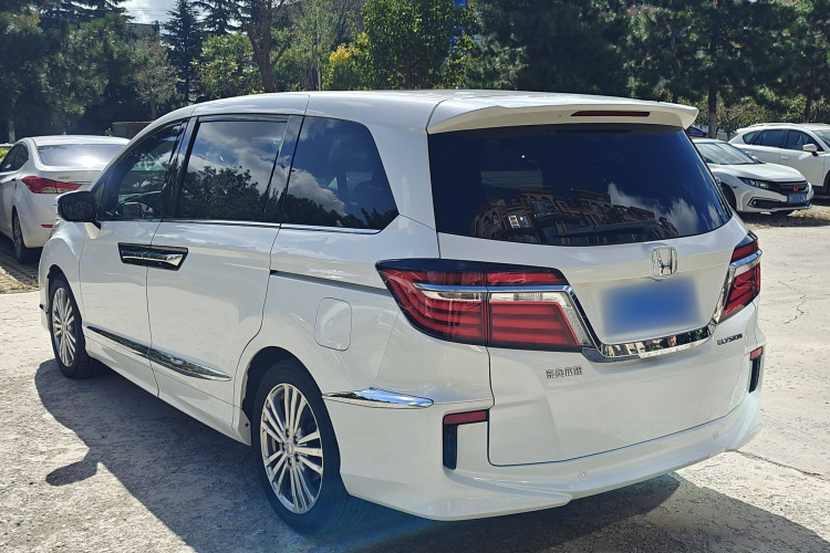 本田 艾力绅 2016款 2.4L 豪华版车身外观6003