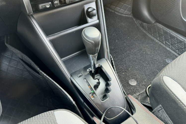 丰田 YARiS L 致炫 2020款 致炫X 1.5L CVT领先版中控内饰7010