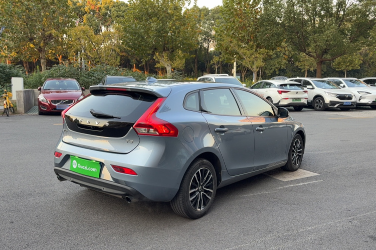 沃尔沃V40 2017款 T3 智逸版车身外观6006