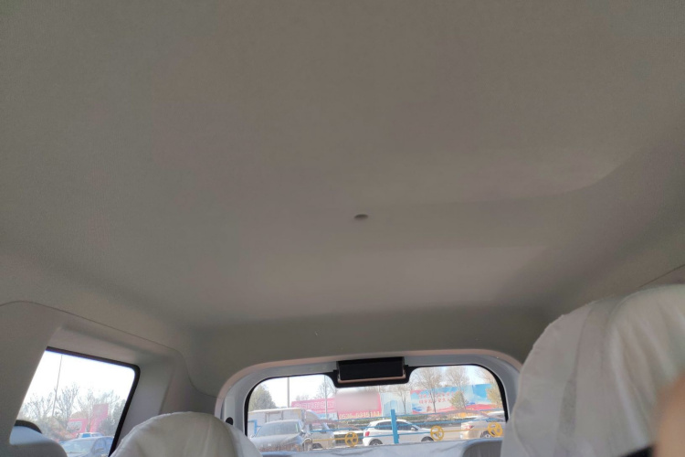 吉利银河 熊猫 2025款 210km 元气熊中控内饰22