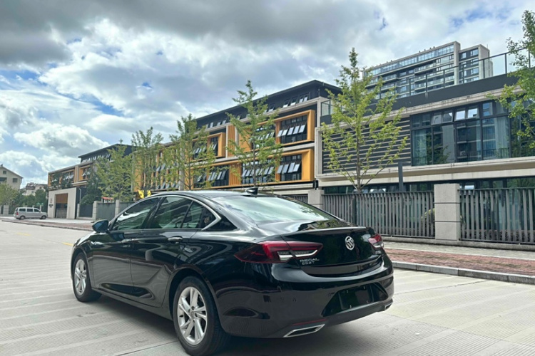 别克 君威 2020款 552T 豪华型车身外观6003